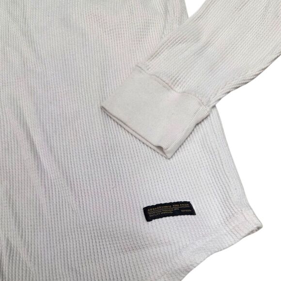 Abercrombie & Fitch Off White Waffle Knit Thermal Henley M - Picture 3 of 3